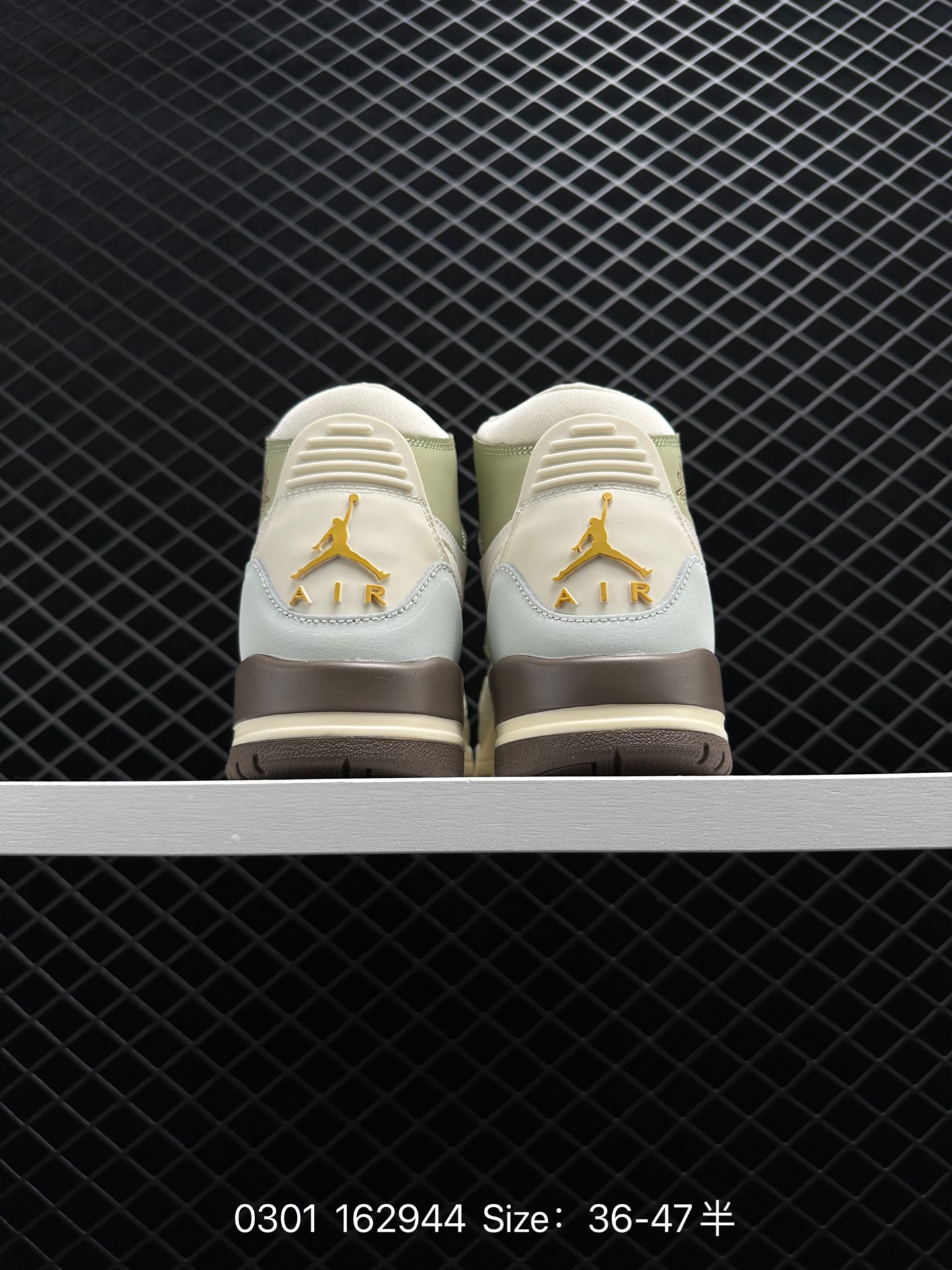 Air Jordan L egacy 312 “Year of the Rabbit”